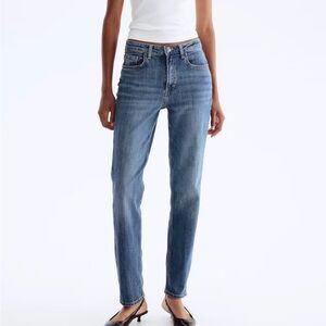 H&M High Rise Straight Jeans